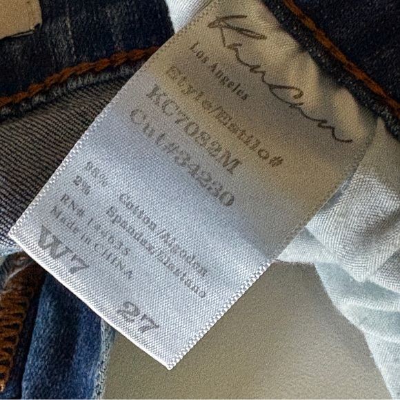 KanCan Distressed Cuffed Denim Shorts - Picture 4 of 7